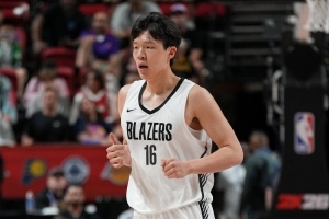 如何防守小阵容？杨瀚森：我要去调整和适应 这是我成长的一部分